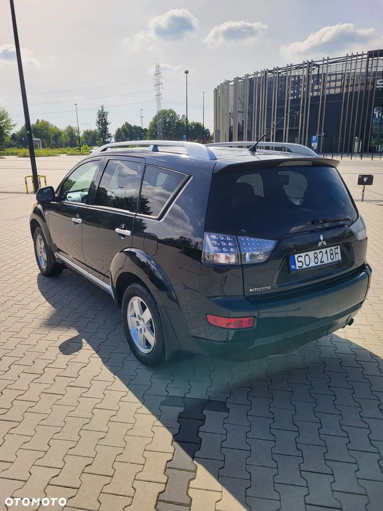 Mitsubishi Outlander 2.2 DID Instyle - 8