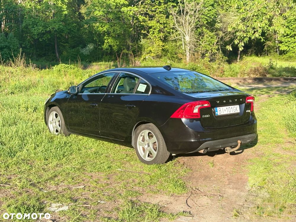 Volvo S60 DRIVe - 18