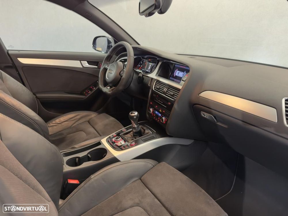Audi A4 Avant 2.0 TDI DPF S line Sport Pack - 13