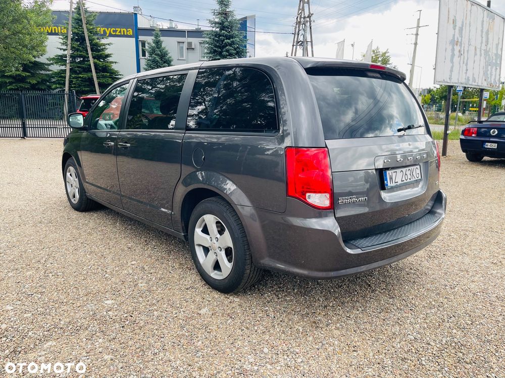 Dodge Grand Caravan 3.6 Express - 23