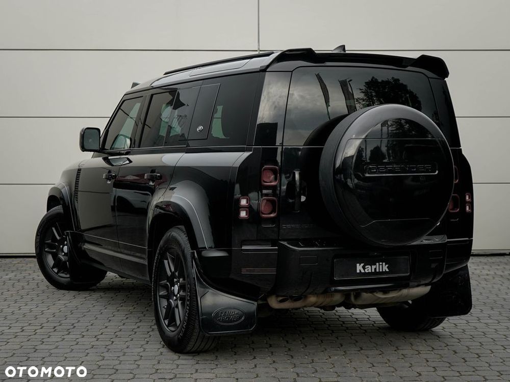 Land Rover Defender - 8