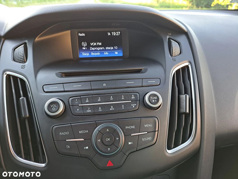 Ford Focus 1.5 EcoBoost Titanium ASS - 19