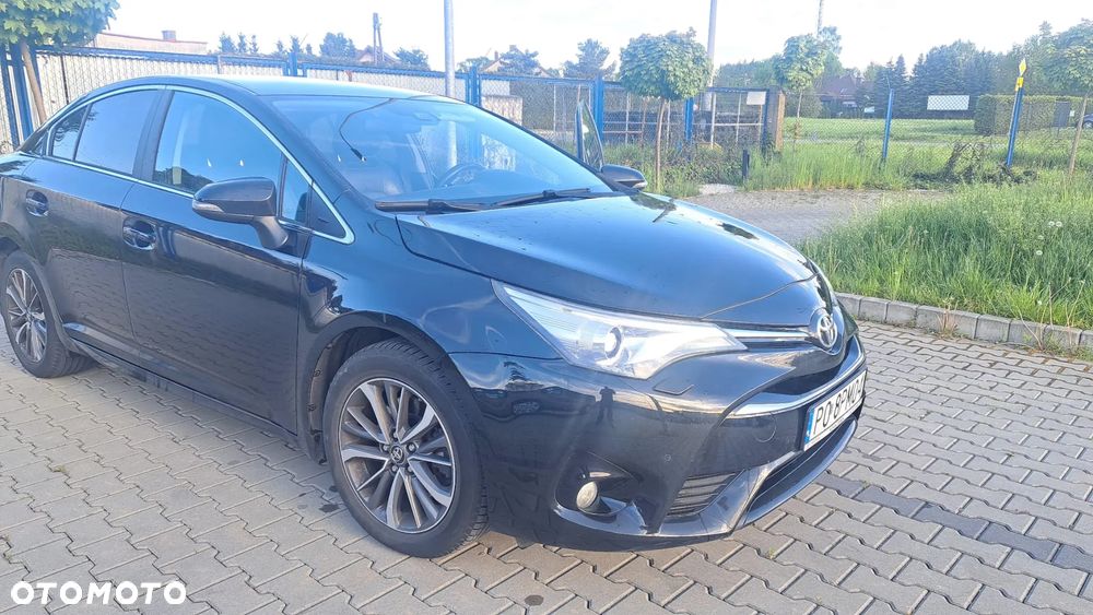 Toyota Avensis 2.0 D-4D Prestige - 1