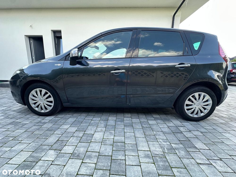 Renault Scenic - 12