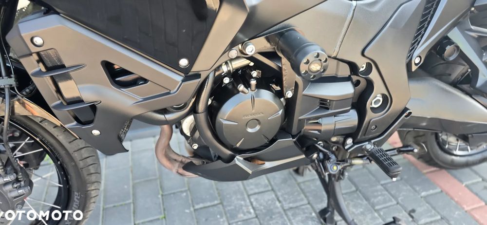 Honda VFR - 33