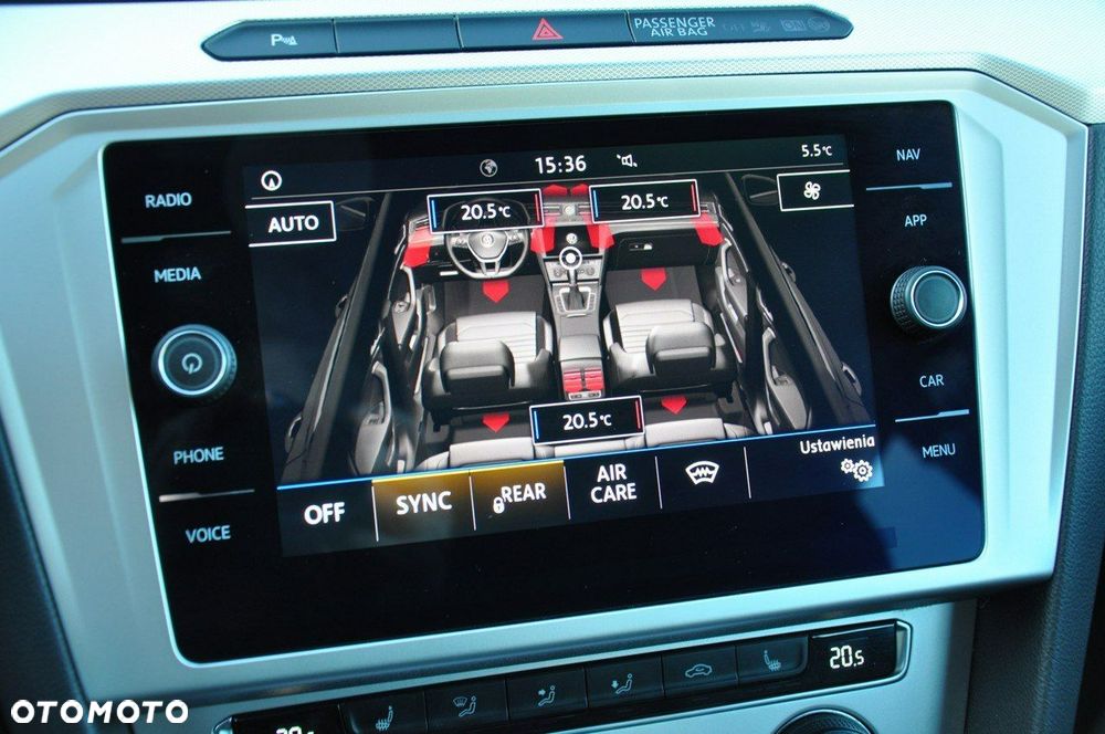 Volkswagen Passat - 16