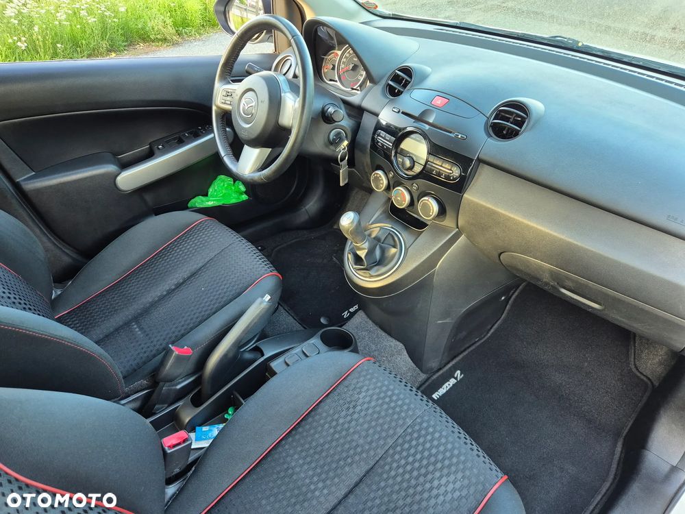 Mazda 2 1.3 MZR Kenko - 6
