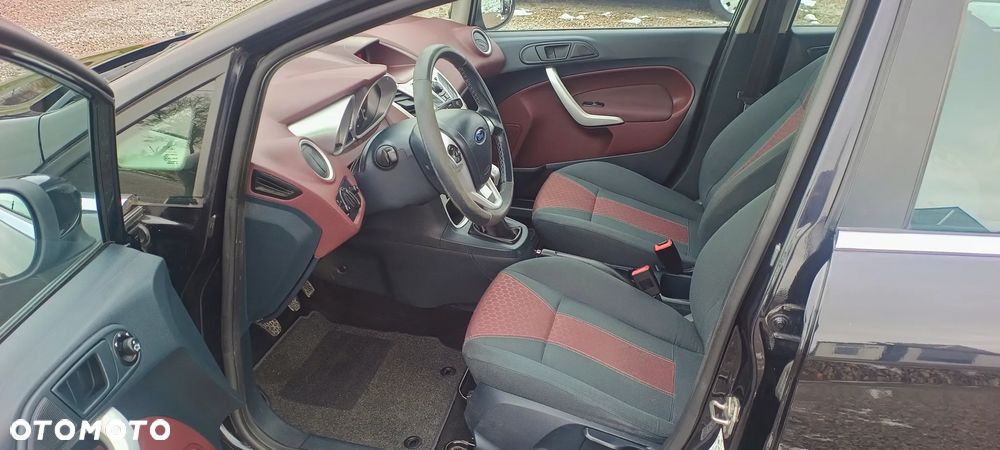 Ford Fiesta 1.25 Titanium - 20