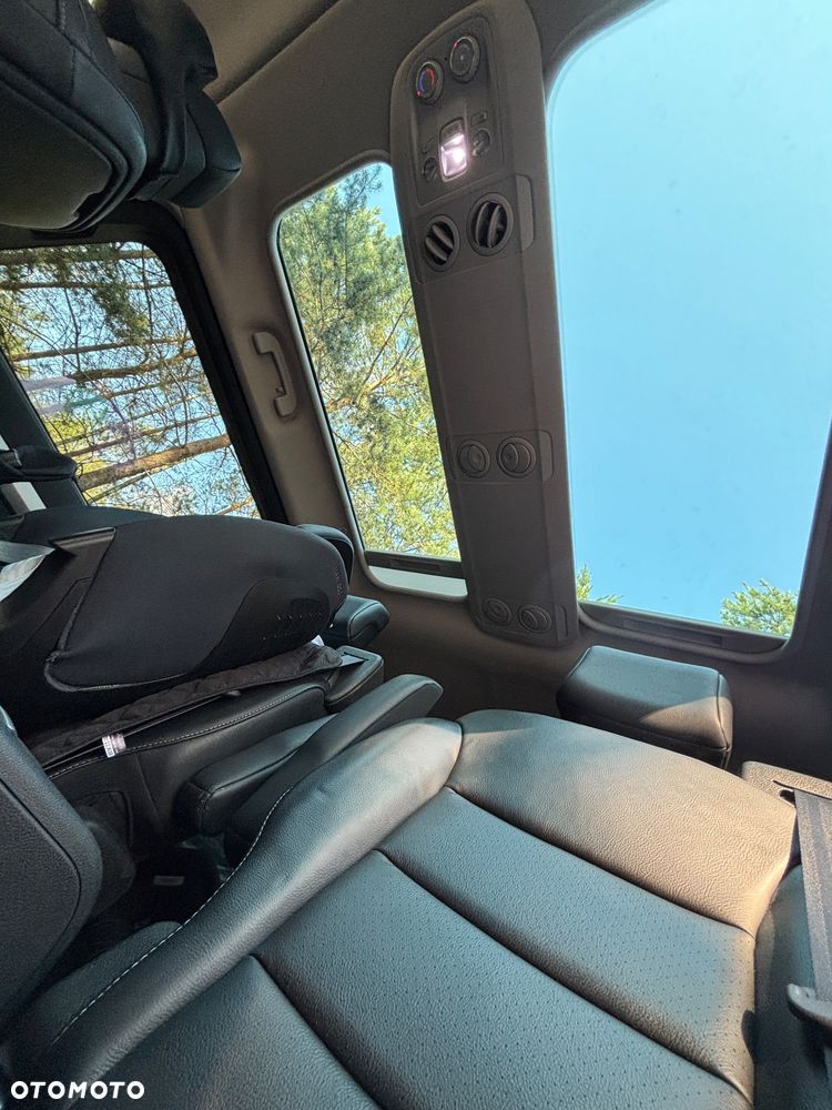 Toyota Proace Verso 2.0 D4-D Long VIP - 18