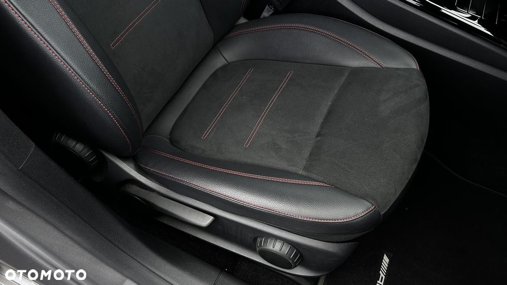 Mercedes-Benz CLA 180 AMG Line 7G-DCT - 24