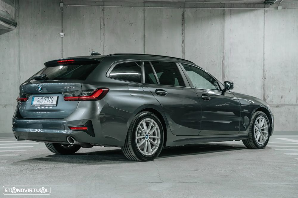 BMW 320 - 3