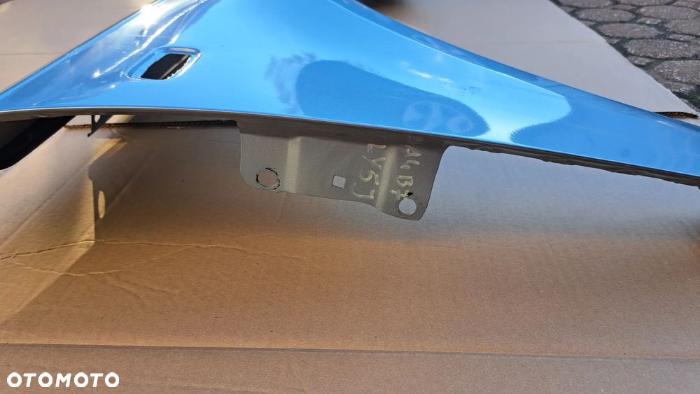 Błotnik AUDI A4 B7 LY5J (Liquidblau jasny niebieski metalik) prawy przód do modeli sedan kombi od 2004 do 2007 - 2