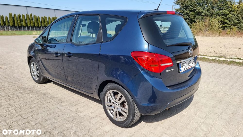 Opel Meriva 1.4 Essentia - 27