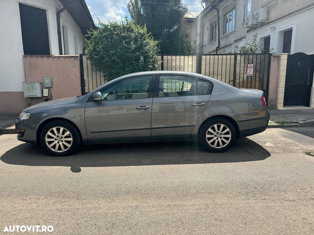 Volkswagen Passat 2.0TDI Highline DPF - 12