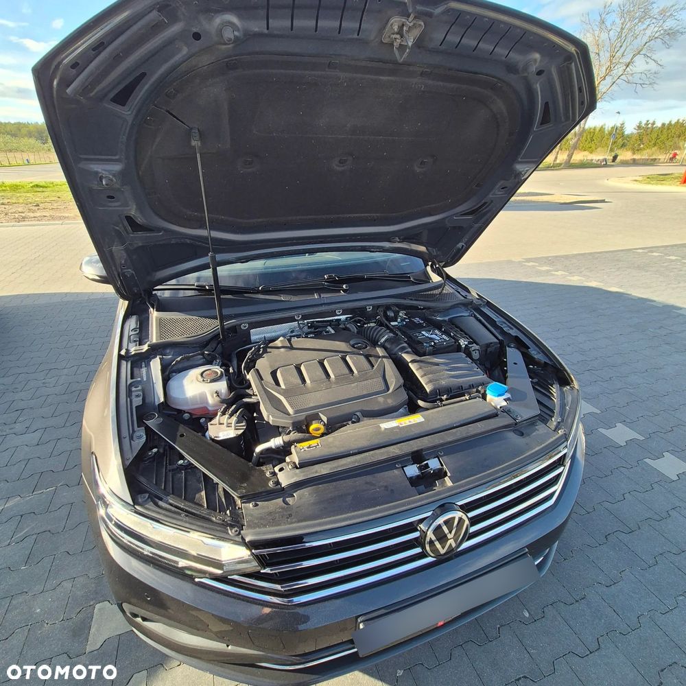 Volkswagen Passat 2.0 TDI EVO Business DSG - 5