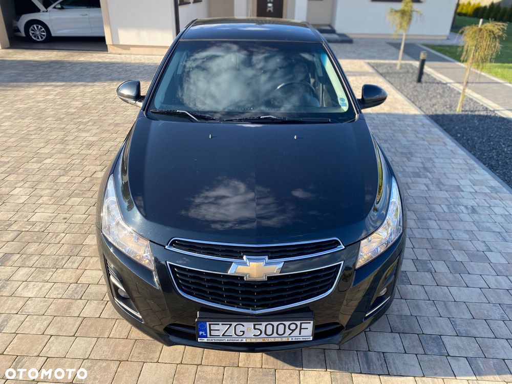 Chevrolet Cruze 1.8 LT - 21
