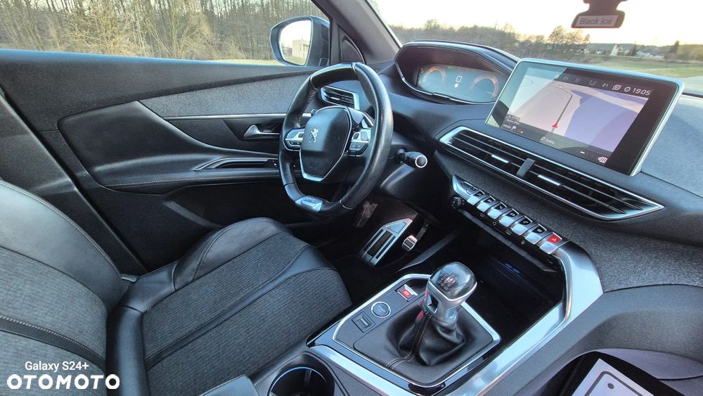 Peugeot 3008 2.0 HDi Premium - 11