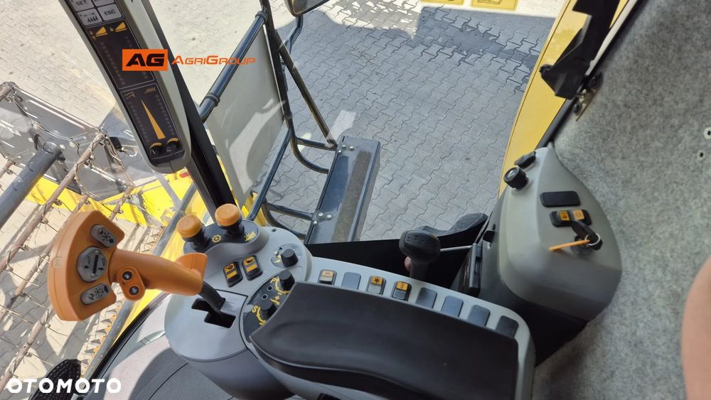 New Holland CS 520 2004R - 8