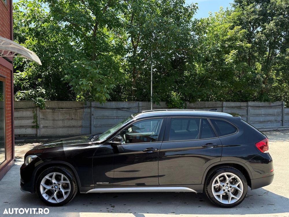BMW X1 xDrive20d Aut. Sport Line - 4