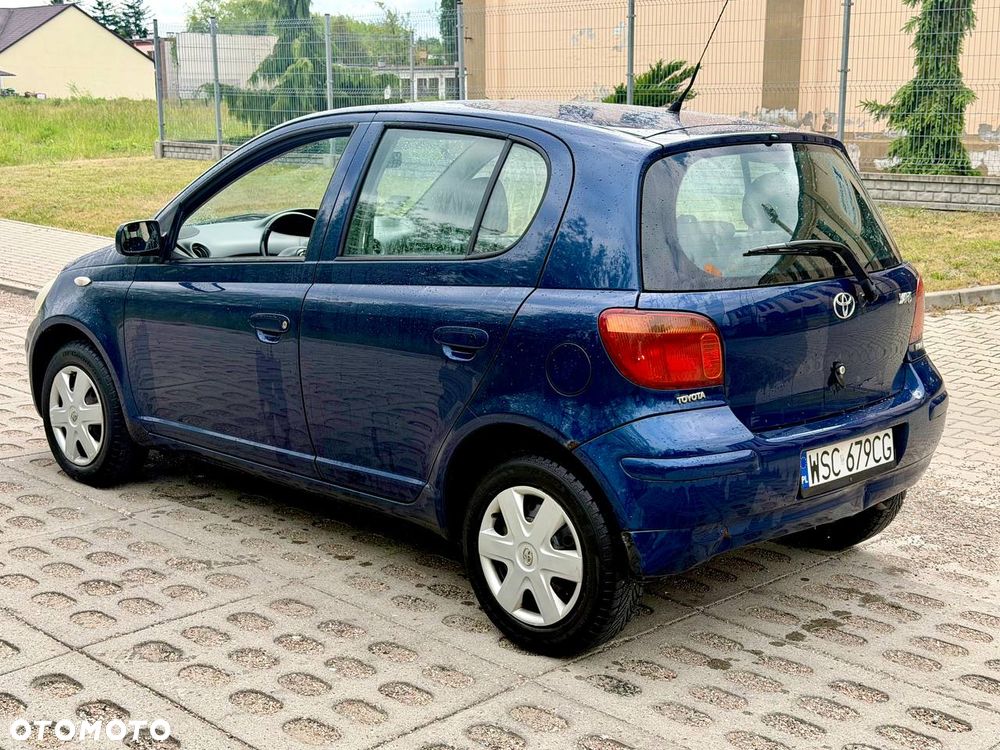 Toyota Yaris 1.0 Sol - 5