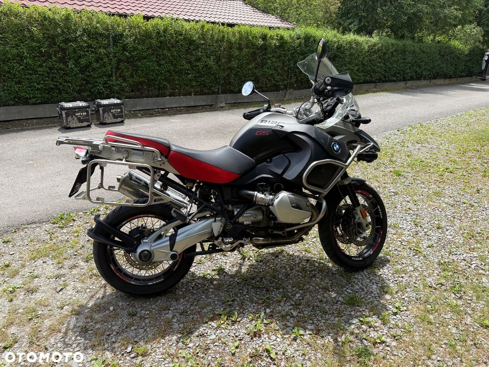 BMW R - 9