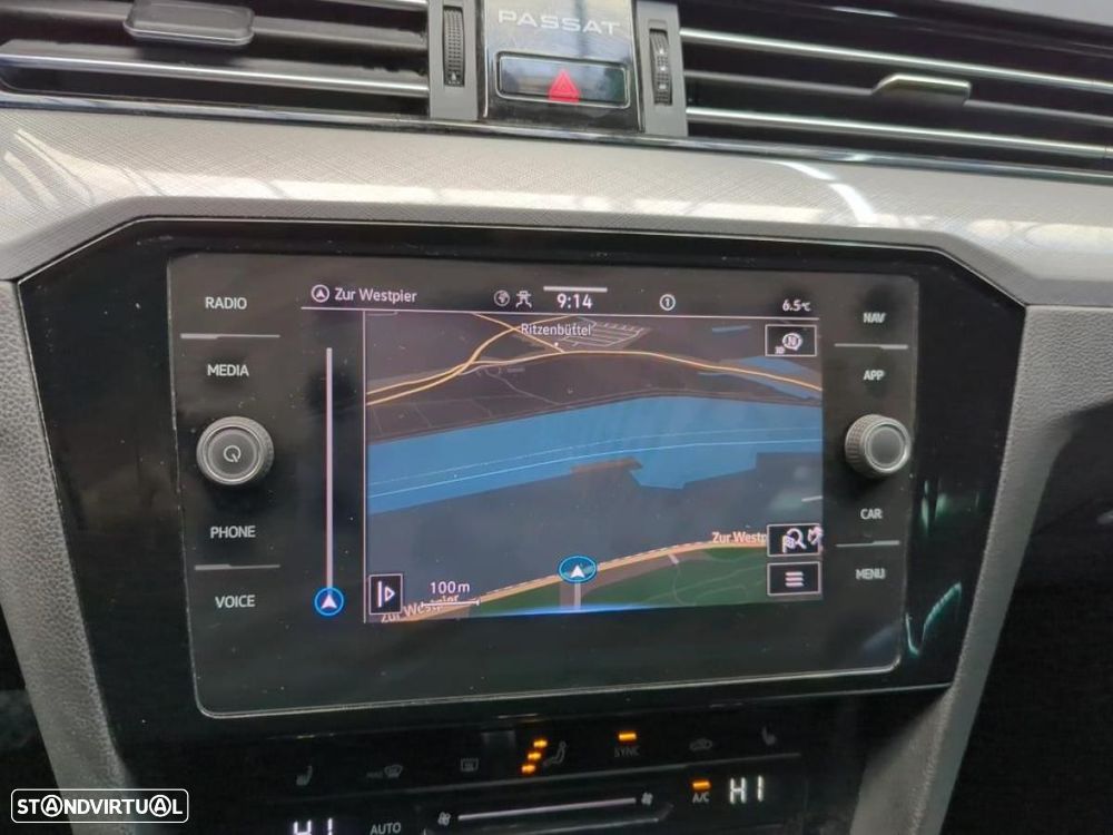 VW Passat Variant 2.0 TDI Business DSG - 6