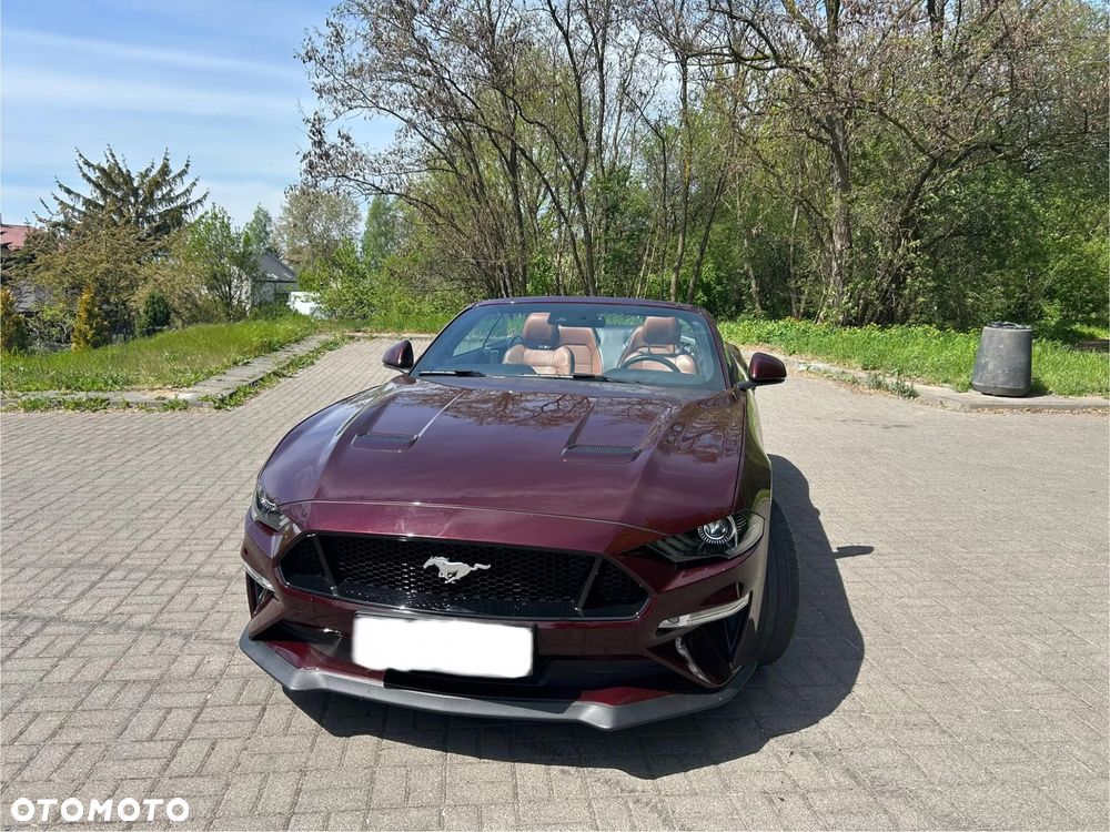 Ford Mustang - 1
