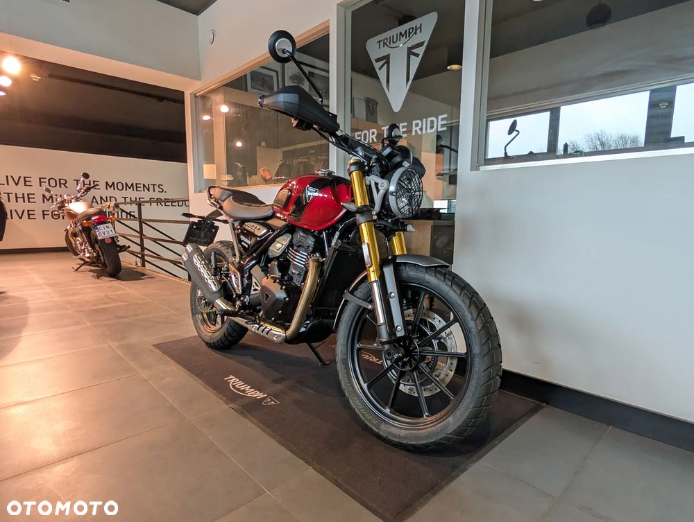 Triumph Scrambler - 2