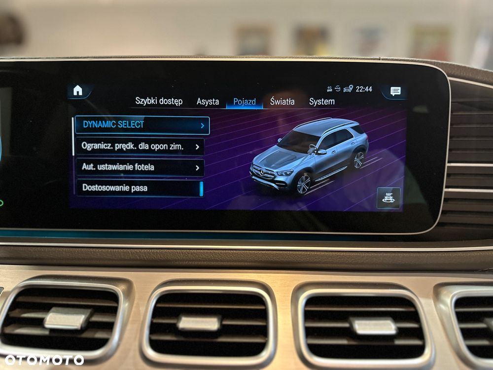 Mercedes-Benz GLE - 30