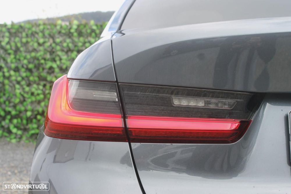 BMW 320 e Line Sport Auto - 54