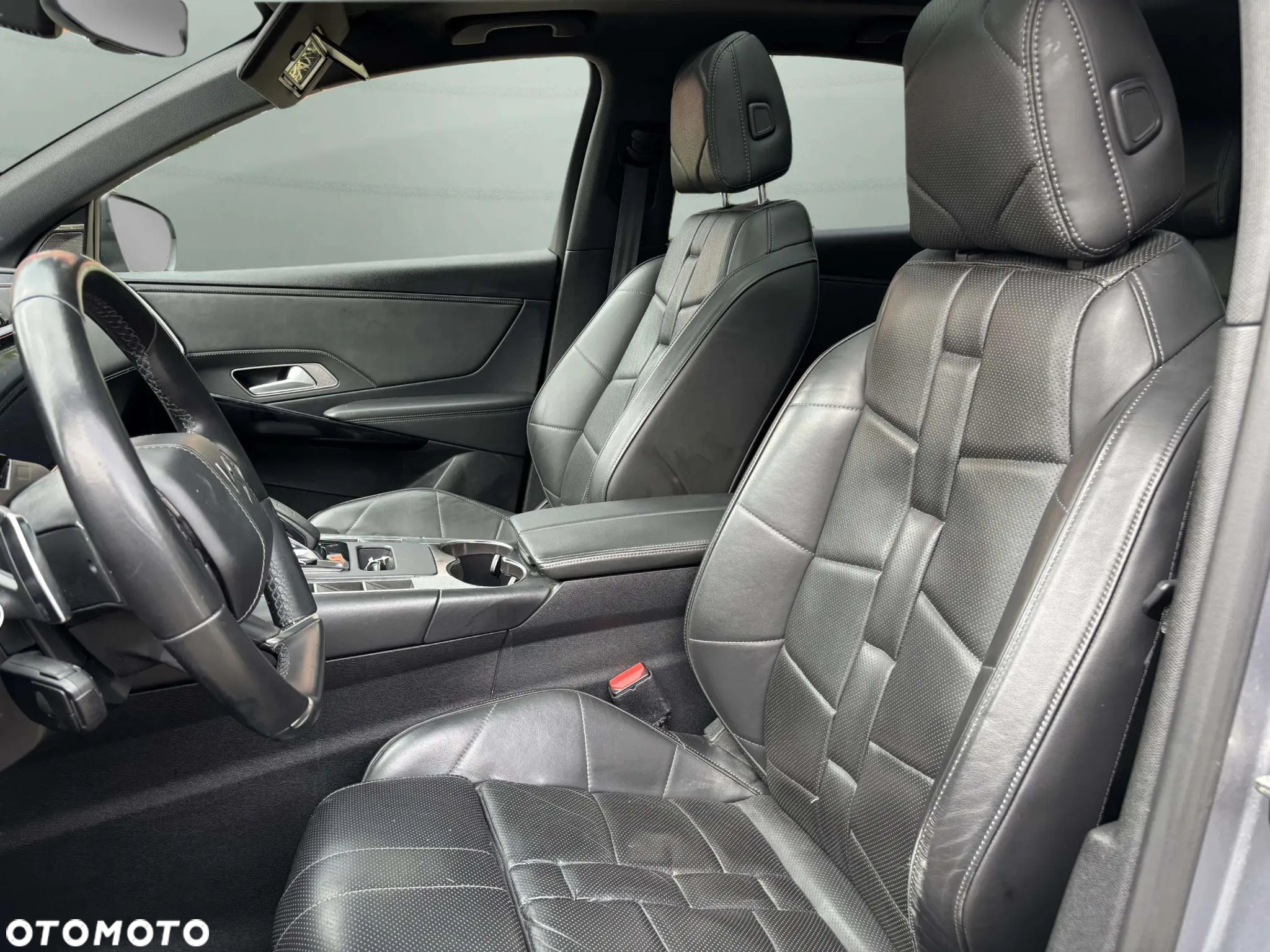 DS Automobiles DS 7 Crossback - 10