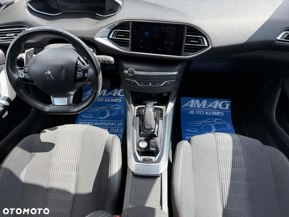 Peugeot 308 1.5 BlueHDi Allure S&S EAT8 - 20