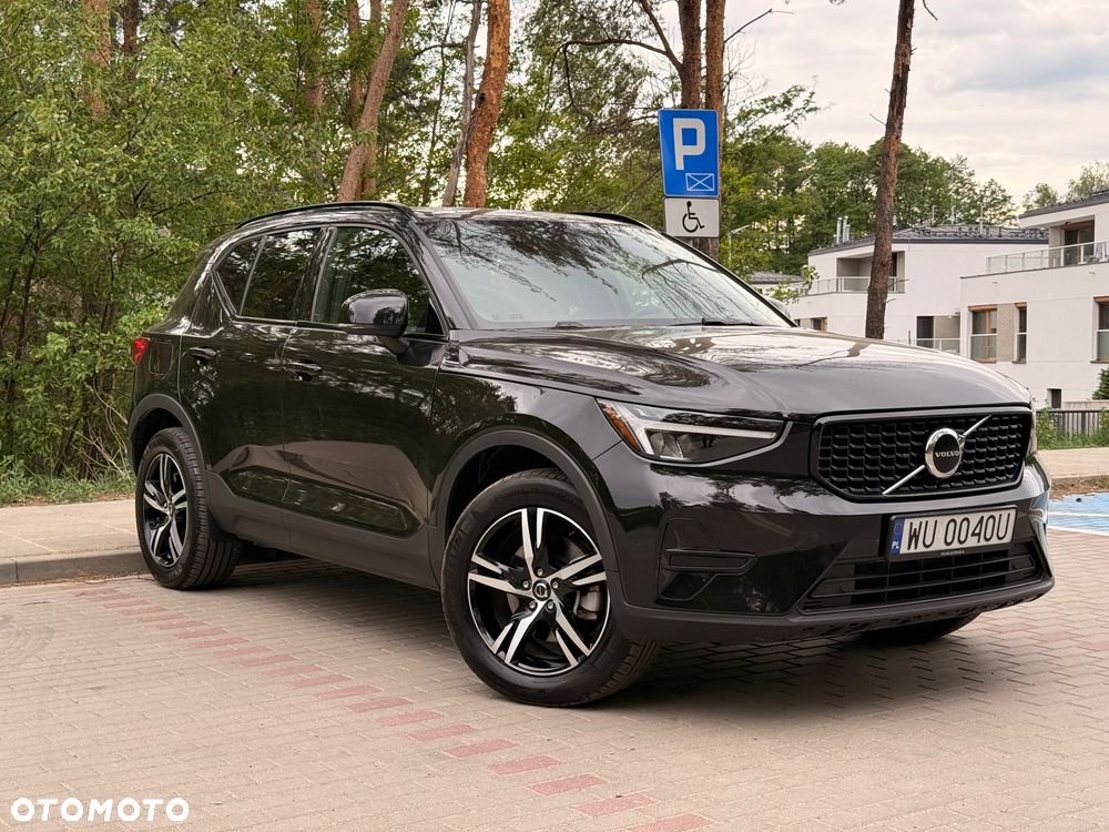 Volvo XC 40 B5 B AWD Momentum Pro - 1