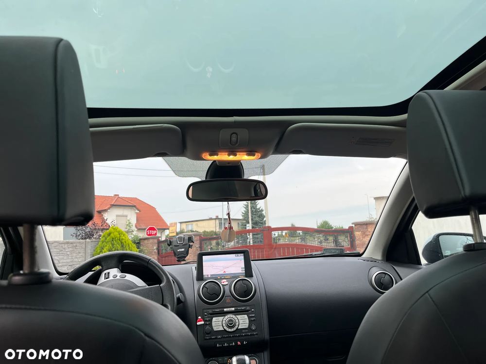 Nissan Qashqai 2.0 Tekna CVT - 10