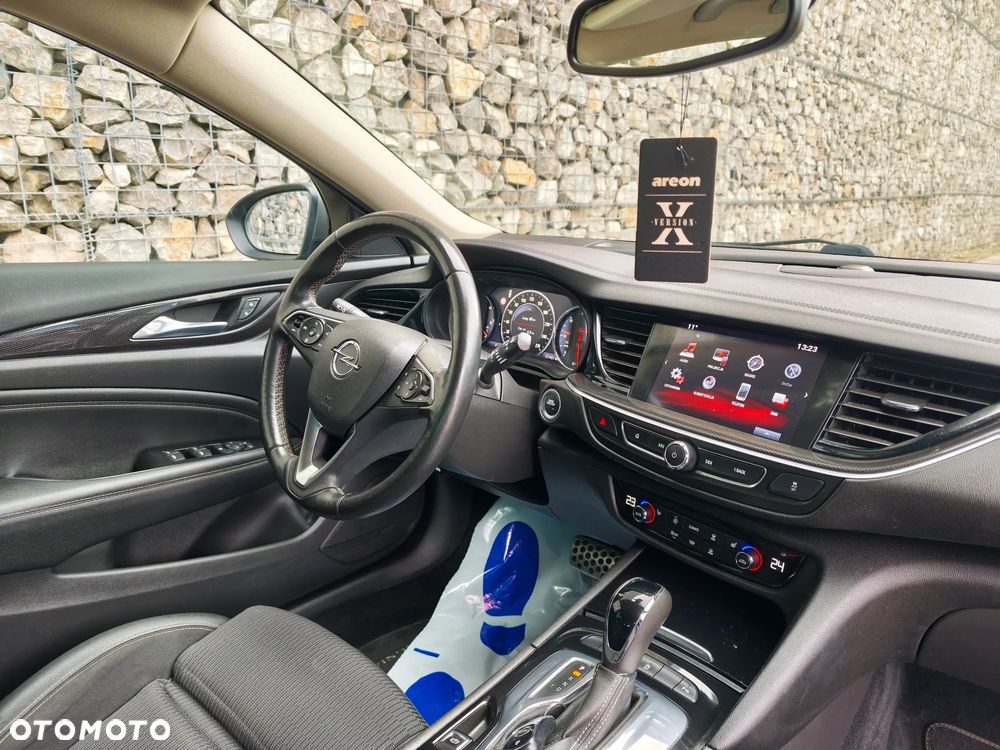 Opel Insignia 2.0 Exclusive - 24