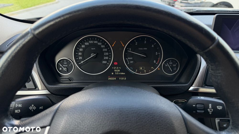 BMW Seria 3 318d Modern Line - 12