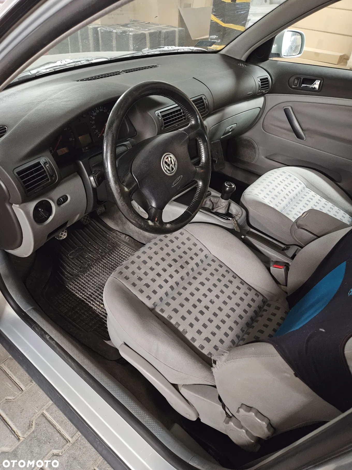 Volkswagen Passat - 3