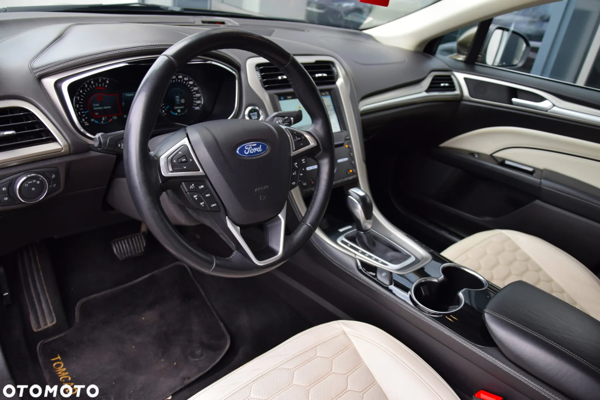 Ford Mondeo - 11