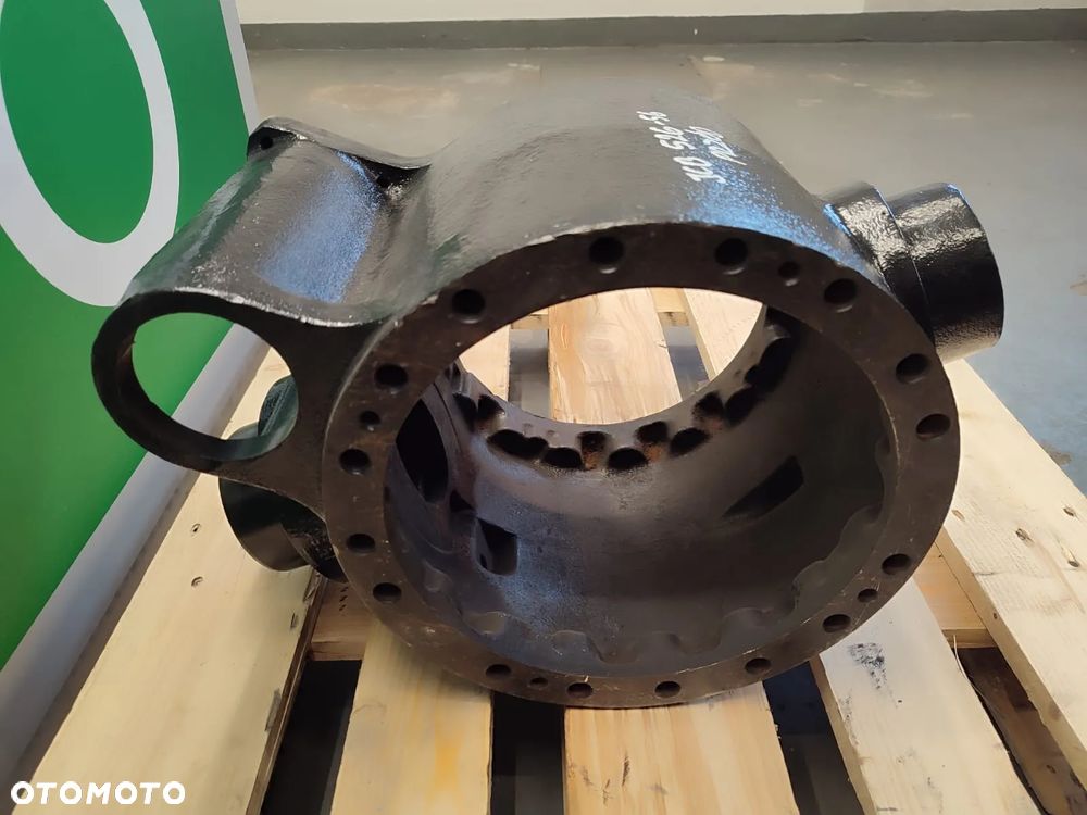 Obudowa przedniego dyferencjału 45322904P JCB 526-56 - 8