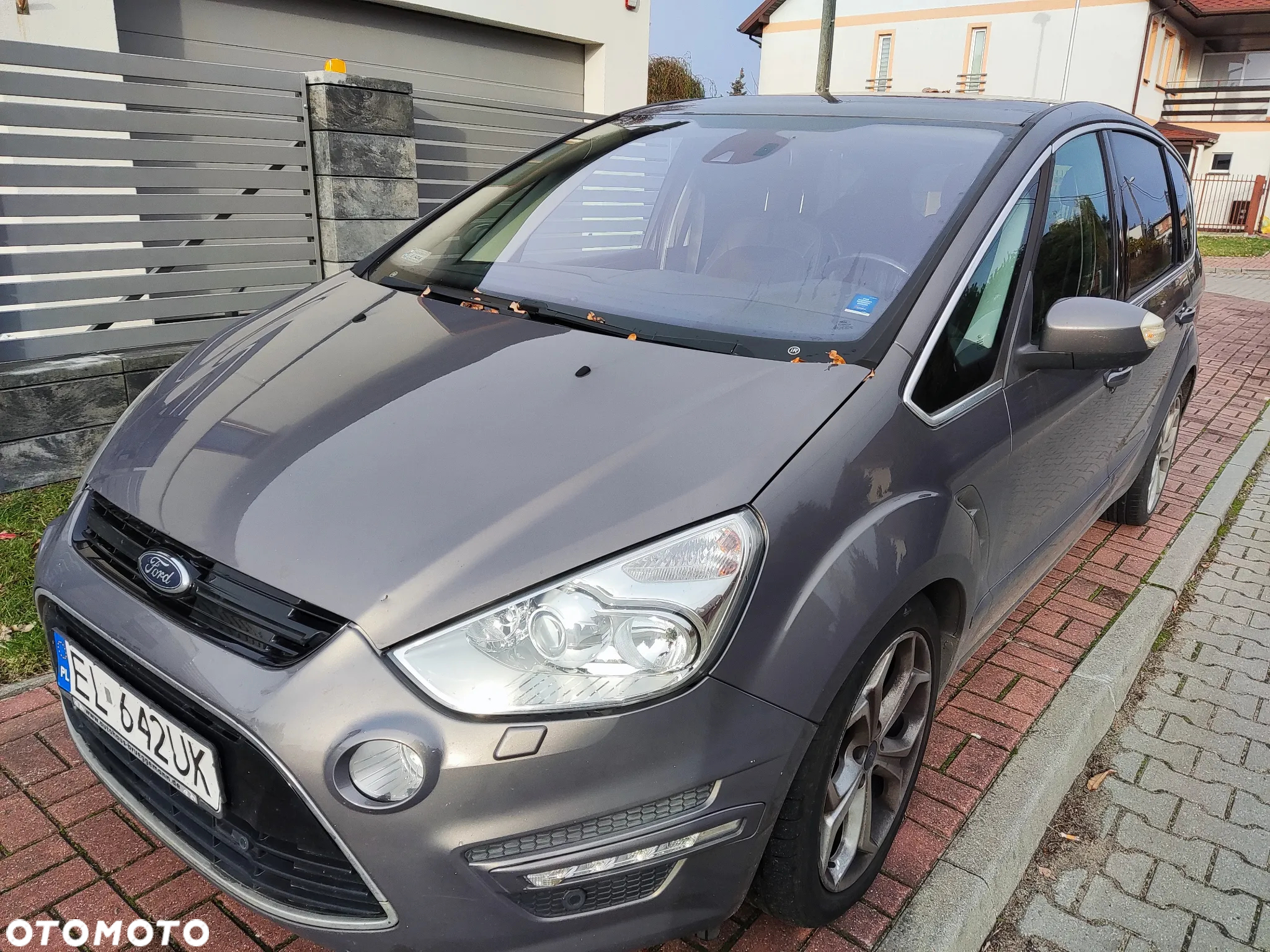 Ford S-Max 2.0 EcoBoost Titanium - 4