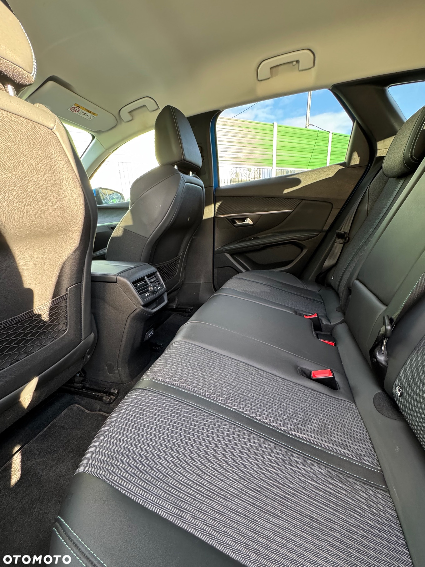 Peugeot 3008 1.2 PureTech Active Pack S&S EAT8 - 15