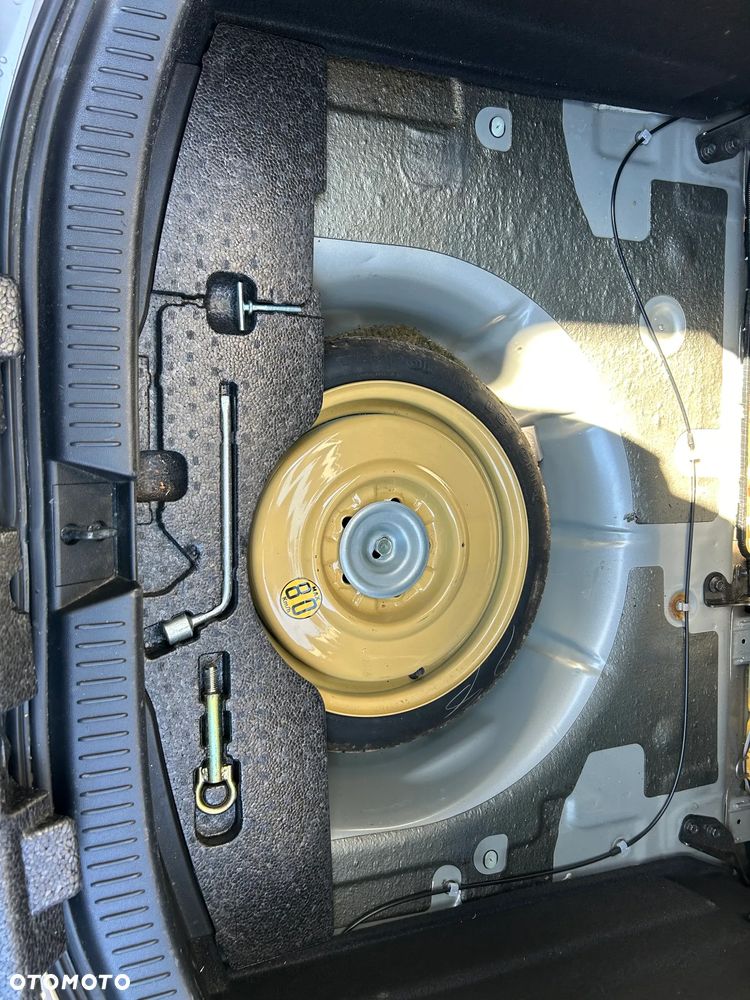 Mazda 3 1.6 Sport Comfort - 11