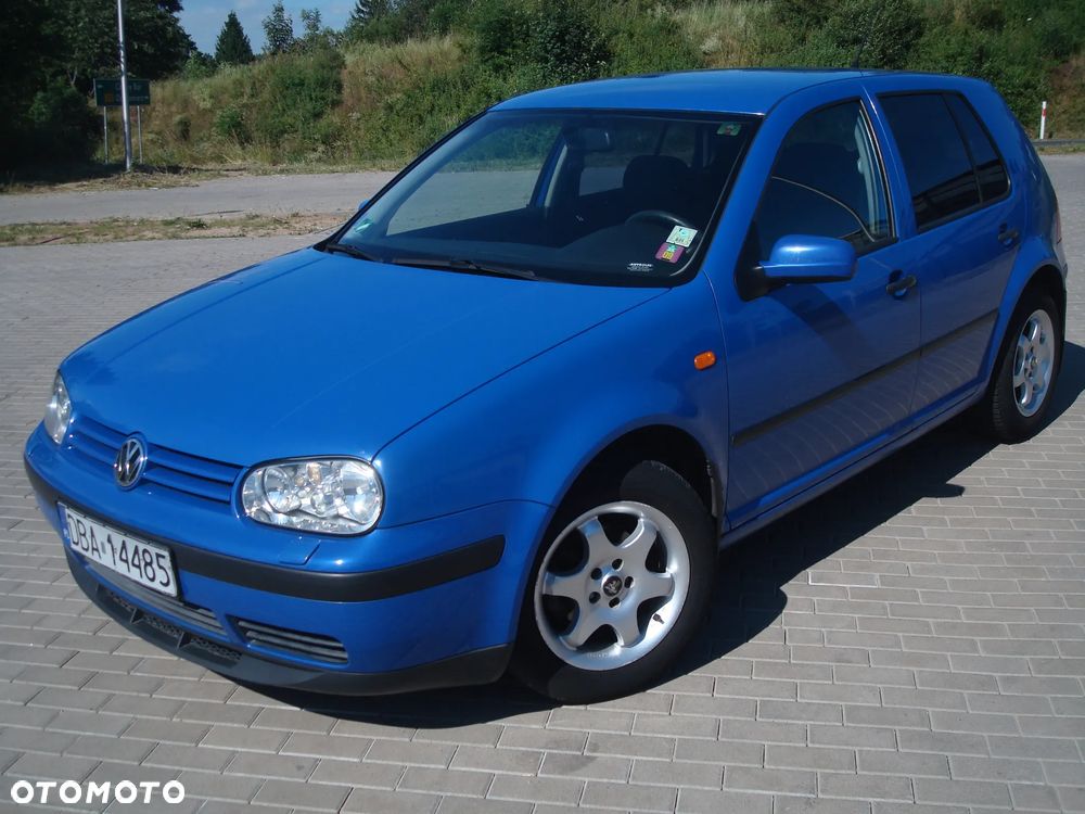 Volkswagen Golf 1.6 Tour Edition - 3