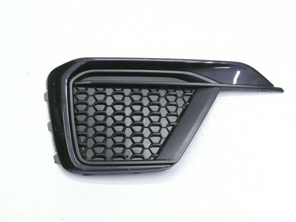 KRATKA ZDERZAKA LEWA AUDI A1 II 82A - 1