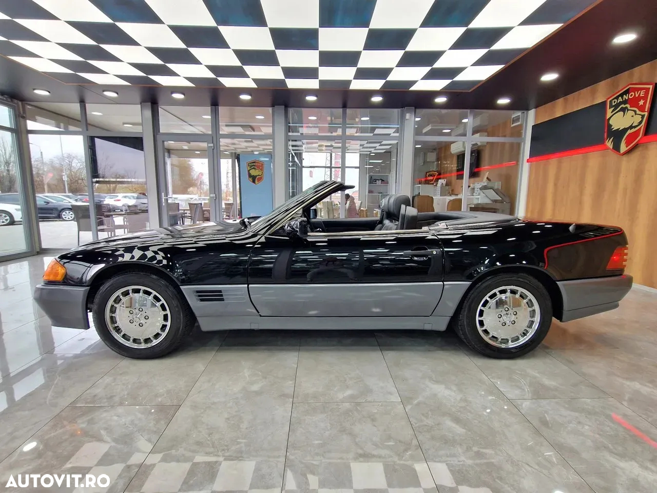 Mercedes-Benz SL - 4