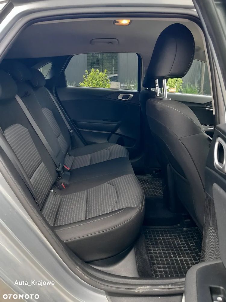 Kia Ceed 1.5 T-GDI M DCT - 28