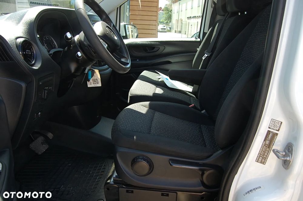 Mercedes-Benz Vito - 26
