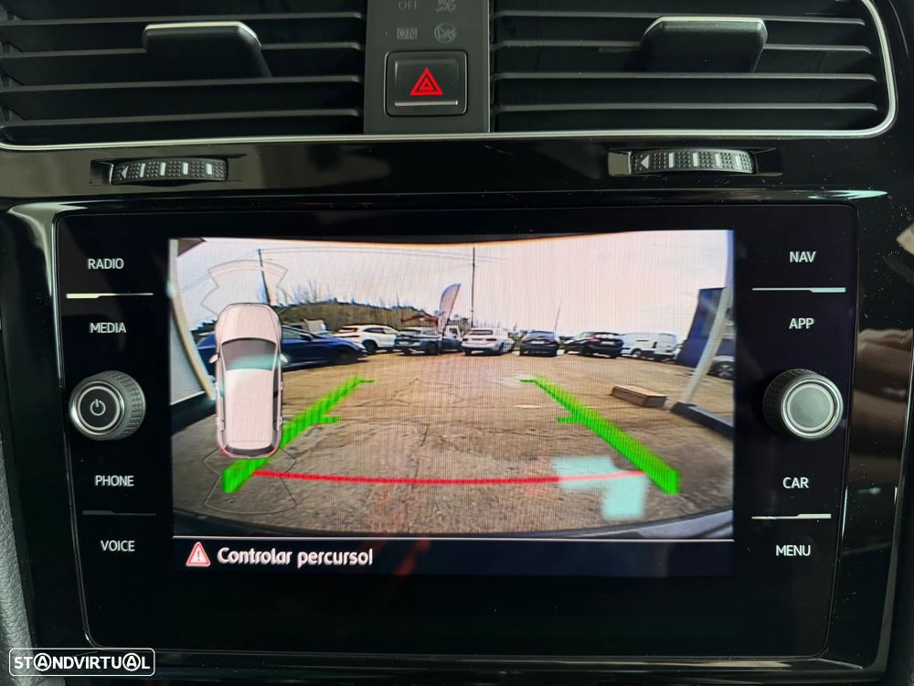 VW Golf 1.5 TSI ACT OPF DSG Highline - 34