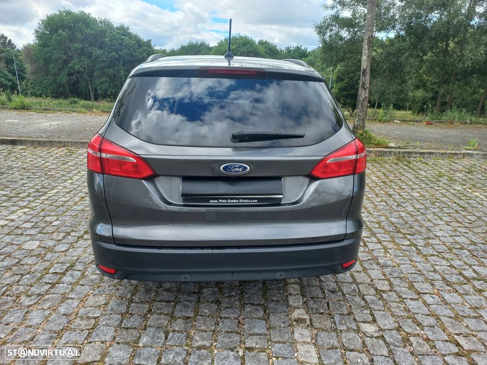 Ford Focus SW 1.5 TDCi EcoBlue Business - 6