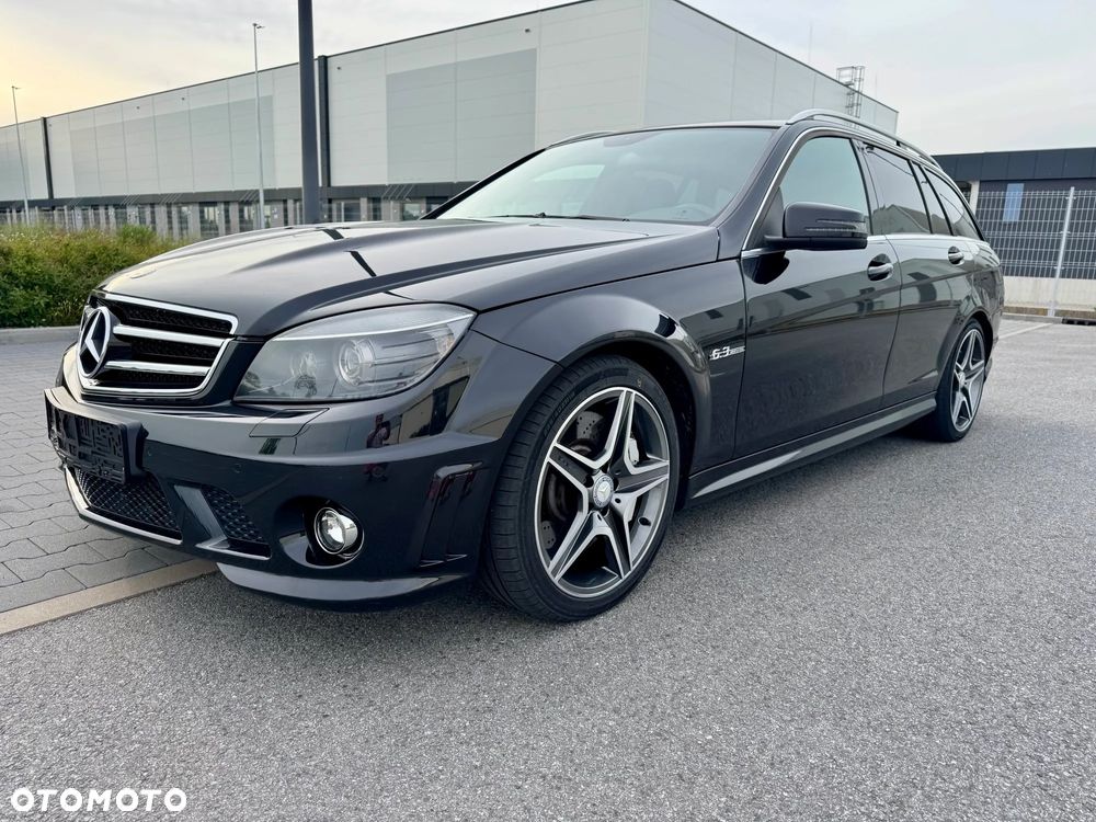Mercedes-Benz Klasa C 63 AMG 7G-TRONIC - 3